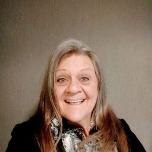 Meet your Posher, Cindy